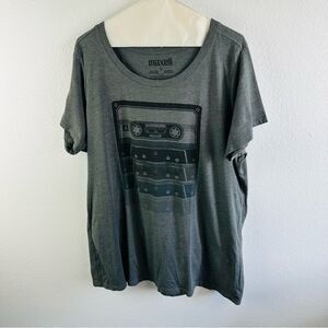 Maxwell Gray Cassette Tape Tee Woman Size 2X